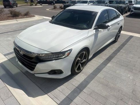 Used 2021 Honda Accord Sport image 14