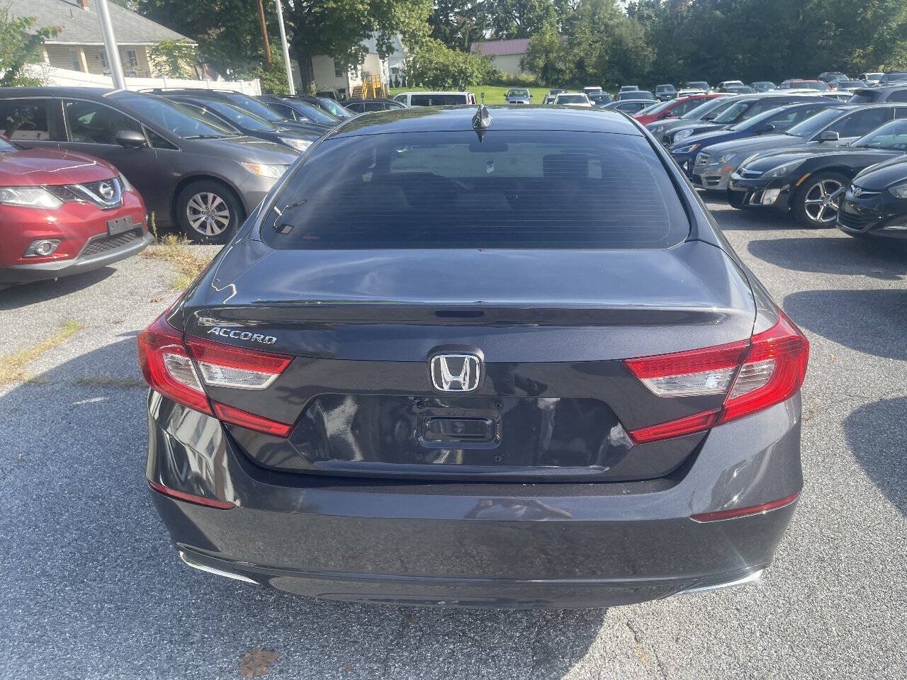 Used 2018 Honda Accord LX image 5