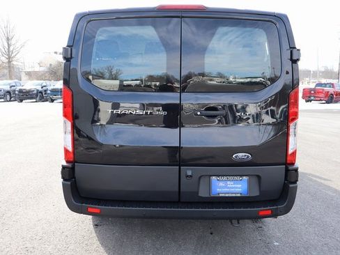 Used 2023 Ford Transit 350 XLT image 4