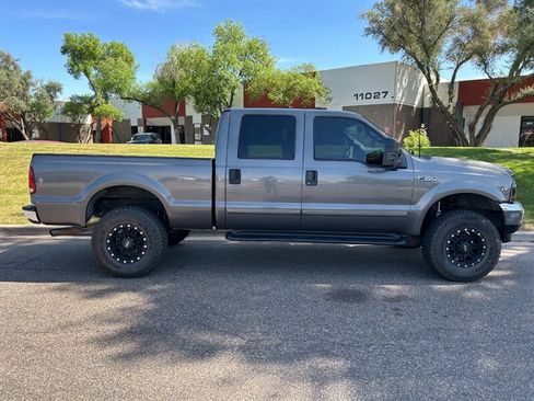 Used 2003 Ford F350 Lariat RWD image 8
