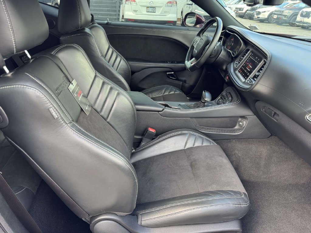 Used 2023 Dodge Challenger SRT Hellcat RWD image 16