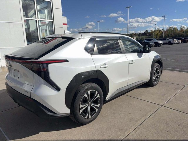 Used 2023 Toyota bZ4X AWD w/ Weather Package image 18