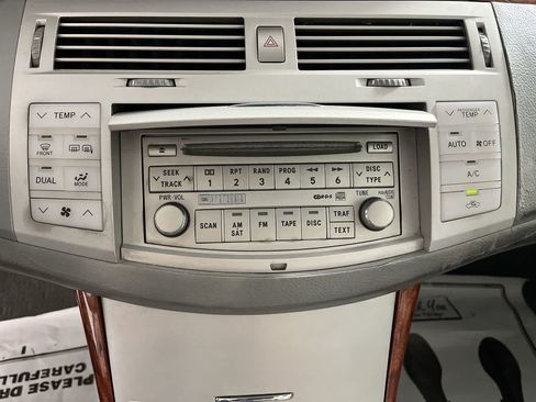 Used 2006 Toyota Avalon Limited FWD image 19