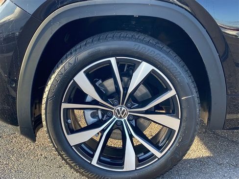 New 2026 Volkswagen Atlas SEL Premium R-Line image 6