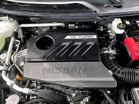 Certified 2023 Nissan Rogue SV FWD image 32