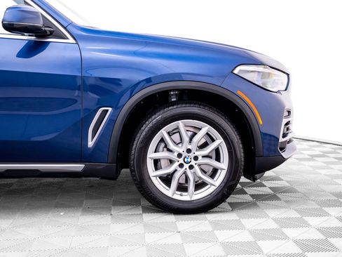 Used 2022 BMW X5 xDrive40i w/ Executive Package AWD/4WD image 32