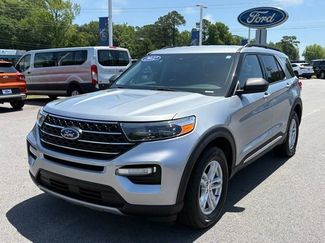 Used 2022 Ford Explorer XLT w/ Equipment Group 202A AWD/4WD 360° Tour