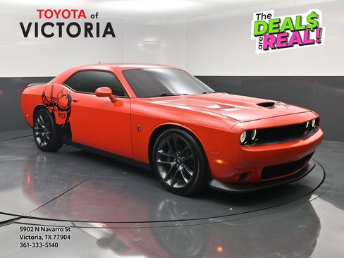 Used 2023 Dodge Challenger R/T Scat Pack RWD image 1
