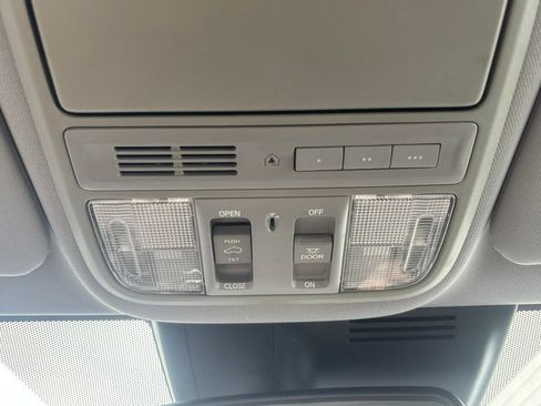 Used 2019 Honda CR-V EX-L image 15