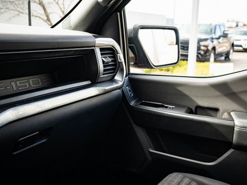 Used 2023 Ford F150 XL image 36