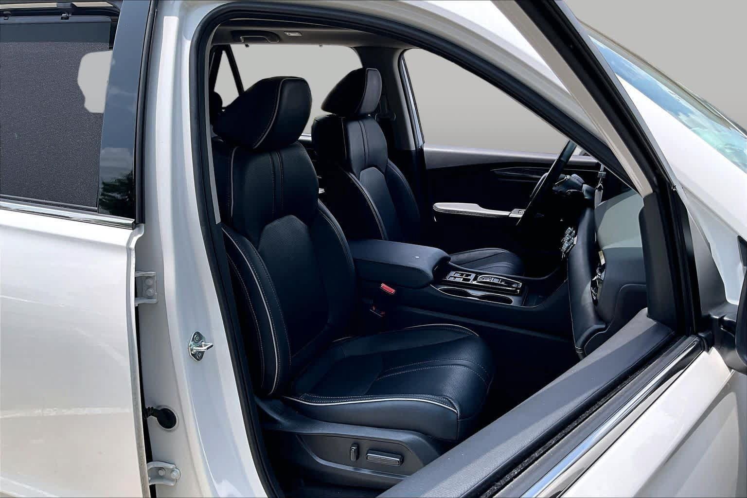 Used 2023 Honda Pilot Elite image 8