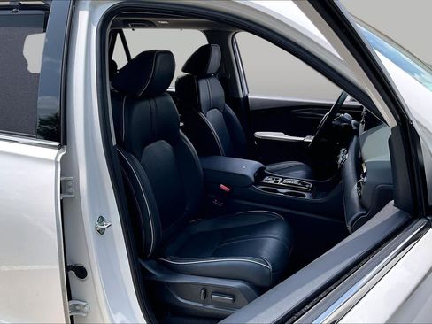 Used 2023 Honda Pilot Elite image 8