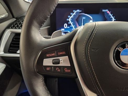 Used 2025 BMW X5 xDrive40i w/ Premium Package image 28