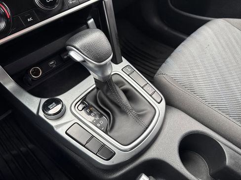 Used 2021 Kia Seltos LX image 29