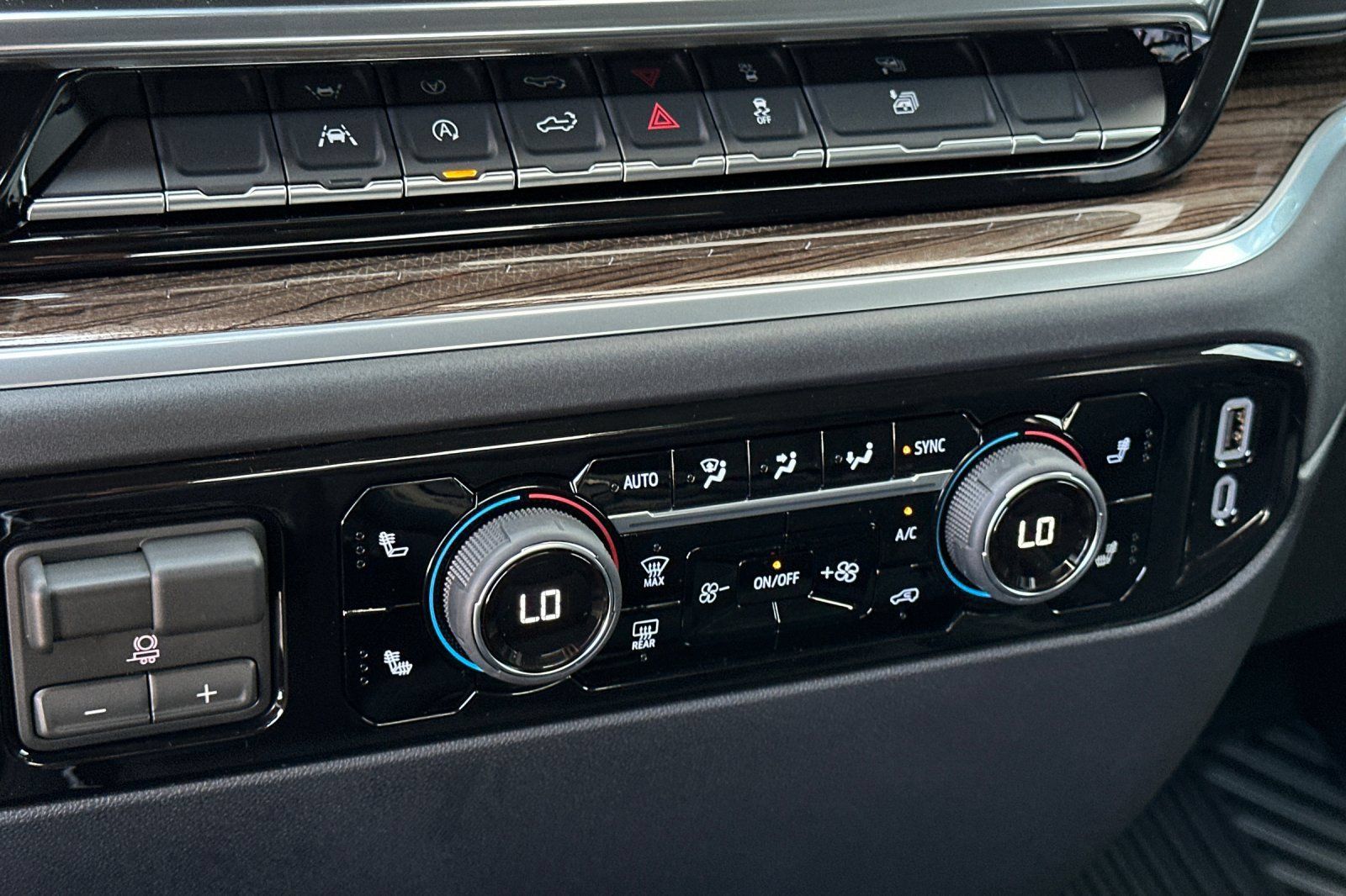 New 2026 Chevrolet Silverado 1500 LT AWD/4WD image 20