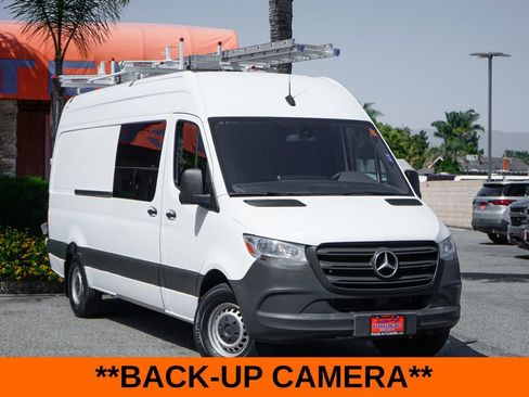 Used 2019 Mercedes-Benz Sprinter 170 Cargo image 2