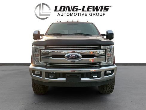 Used 2018 Ford F350 Lariat w/ Chrome Package image 11