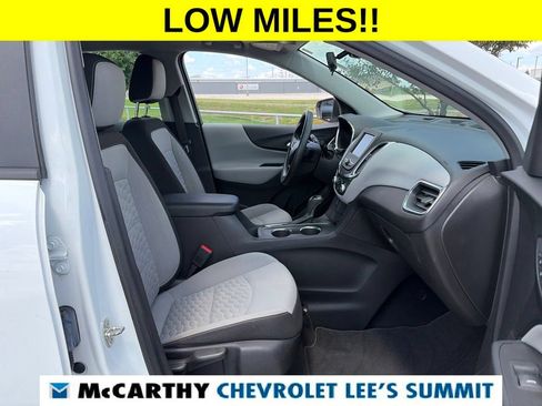 Used 2020 Chevrolet Equinox LS FWD image 23