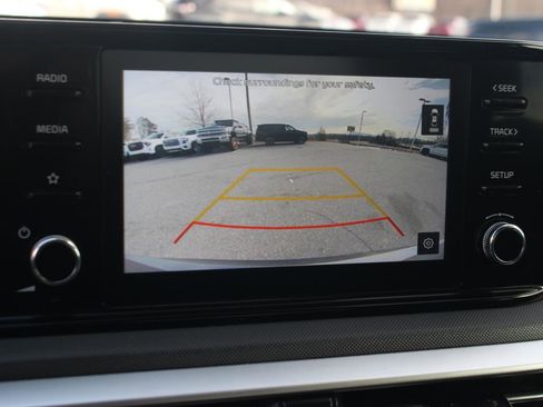 Used 2021 Kia K5 LXS image 21