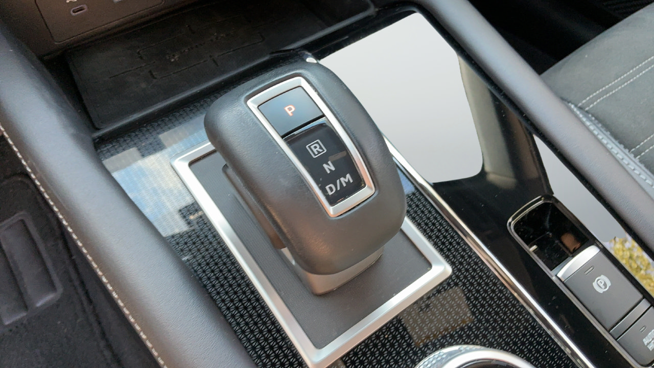 Used 2024 Mitsubishi Outlander SE Black Edition AWD/4WD image 15