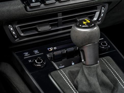 Used 2022 Porsche 911 GT3 image 28