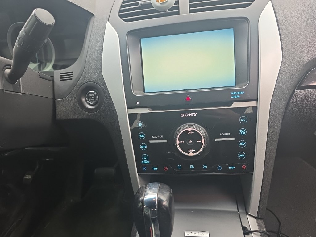 Used 2015 Ford Explorer Limited AWD/4WD image 14