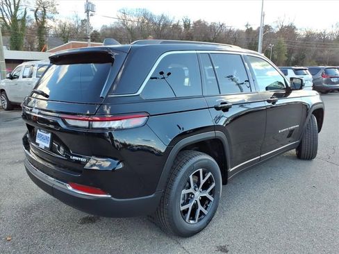 New 2025 Jeep Grand Cherokee Limited image 4