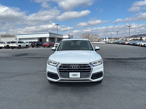 Used 2018 Audi Q5 2.0T Premium Plus w/ Premium Plus Package image 2