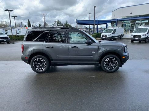 Certified 2025 Ford Bronco Sport Outer Banks w/ Outer Banks Tech Package+ image 8