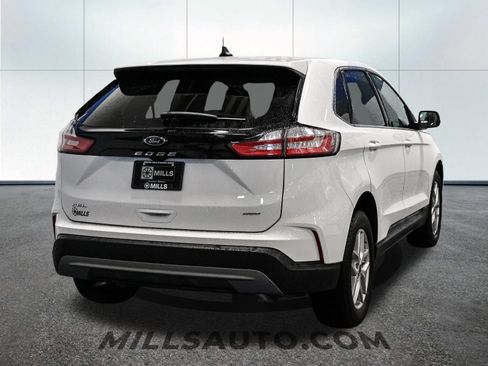 Certified 2024 Ford Edge SEL w/ Convenience Package AWD/4WD image 7