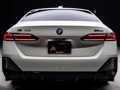 Used 2024 BMW i5 M60 AWD/4WD image 22