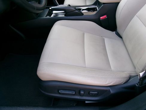 Used 2013 Honda Crosstour EX-L image 10