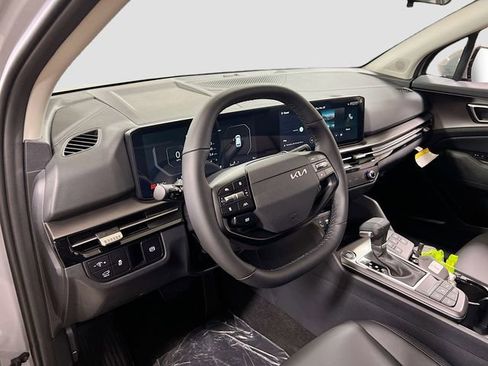 New 2026 Kia Sportage SX image 9