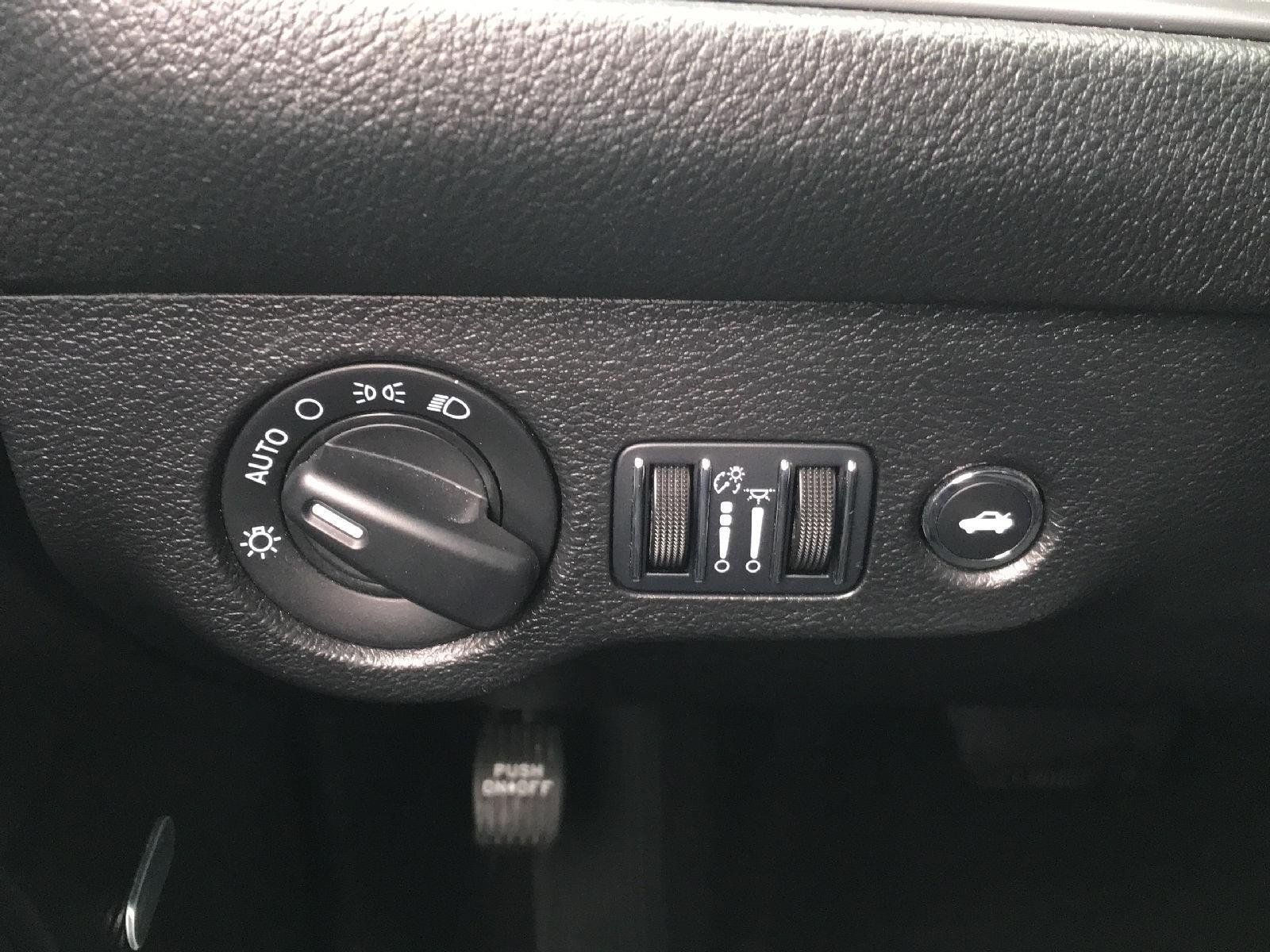 Used 2023 Dodge Challenger GT w/ Blacktop Package AWD/4WD image 18