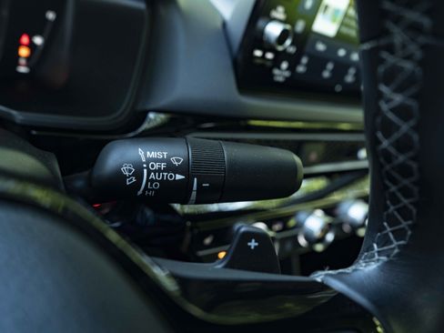 Certified 2025 Honda Civic Sport Touring image 24