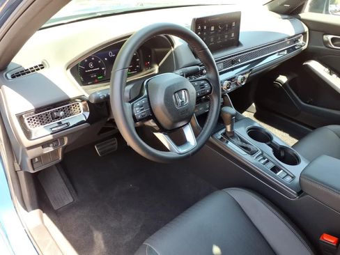 Used 2025 Honda Civic Sport Touring image 13