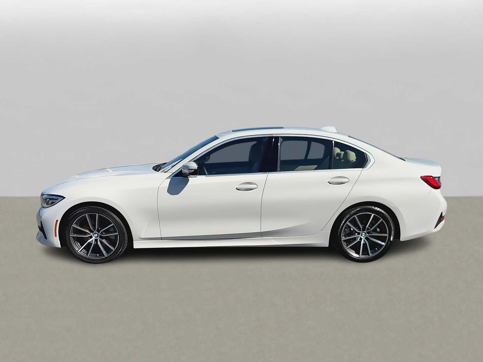 Used 2020 BMW 330i Sedan w/ Convenience Package RWD image 5