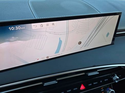 New 2026 Genesis GV70 2.5T Select image 10