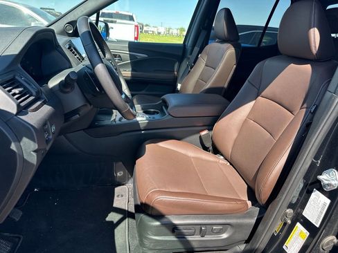 Certified 2025 Honda Ridgeline RTL+ image 15