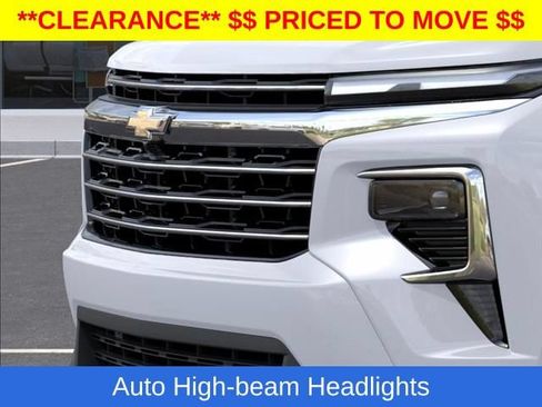 New 2026 Chevrolet Traverse LT w/ Driver Confidence Package FWD image 15