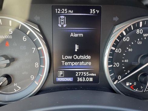 Used 2021 INFINITI Q60 Red Sport 400 w/ Proactive Package image 3