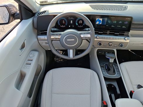 Used 2026 Hyundai Kona SE AWD/4WD image 11
