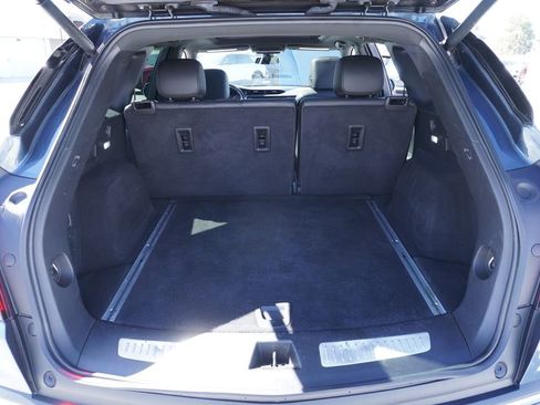 Used 2020 Cadillac XT5 Premium Luxury image 8