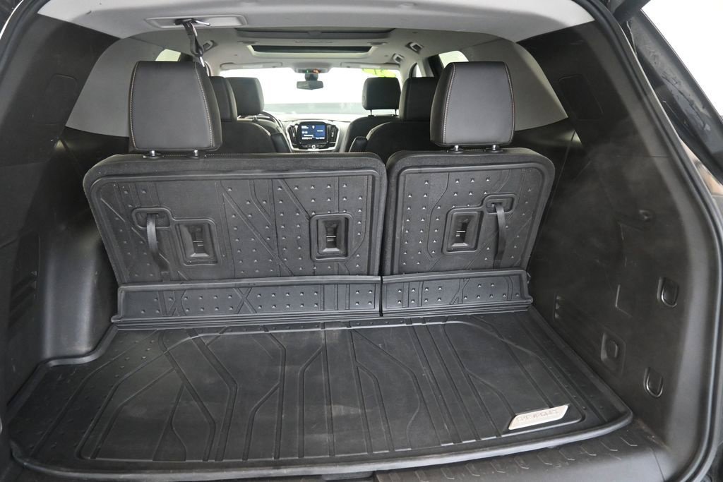 Used 2021 Chevrolet Traverse RS w/ LPO, Floor Liner Package AWD/4WD image 21