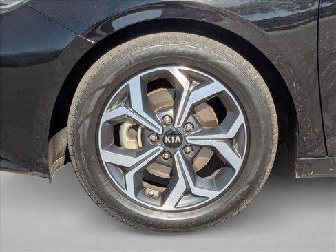 Used 2020 Kia Forte LXS image 22