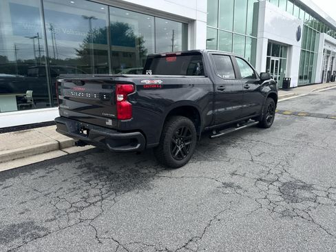 Used 2022 Chevrolet Silverado 1500 Custom AWD/4WD image 7