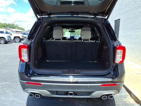 Used 2024 Ford Explorer King Ranch w/ Technology Package AWD/4WD image 5
