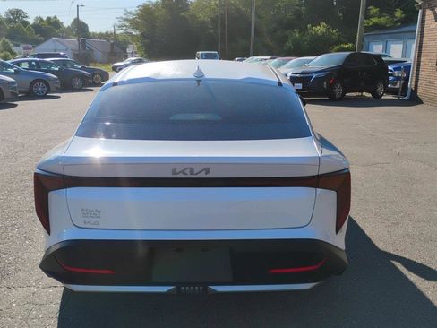Used 2025 Kia K4 FWD image 6