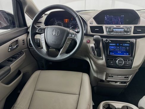 Used 2016 Honda Odyssey Touring image 28