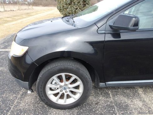 Used 2009 Ford Edge SEL image 33